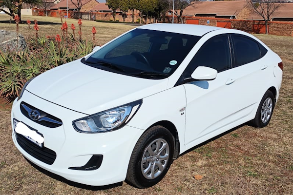 2012 Hyundai Accent 1.6